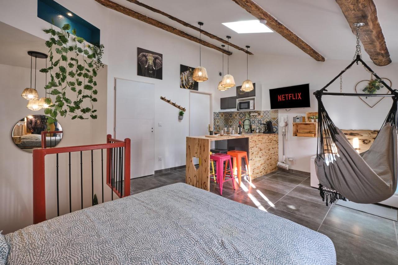Place Carnot - Studio Tout Equipe Avec Jacuzzi Proche Toutes Commodites Carcassonne Exterior photo
